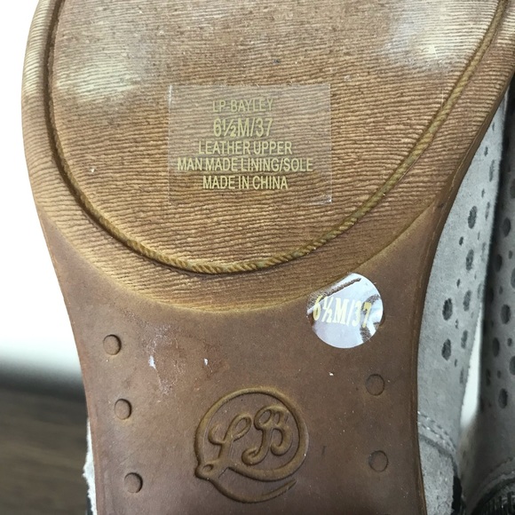 Lucky Brand Perforated Beige Zip Up Ankle Booties - Picture 11 of 11